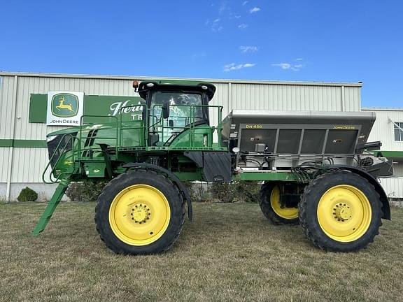 Image of John Deere R4038 equipment image 1