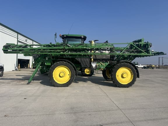 Image of John Deere R4038 equipment image 3