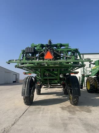 Image of John Deere R4038 equipment image 4