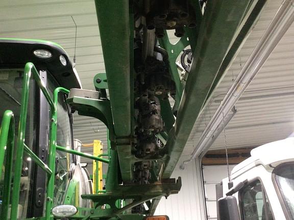 Image of John Deere R4038 equipment image 4