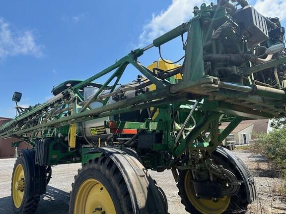 Image of John Deere R4038 equipment image 4
