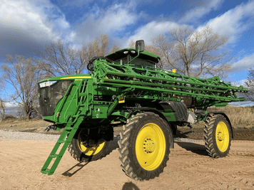 Main image John Deere R4038