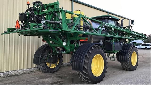 Image of John Deere R4038 equipment image 2