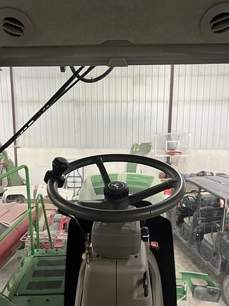 Image of John Deere R4038 equipment image 4