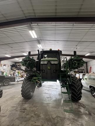 Image of John Deere R4038 equipment image 1