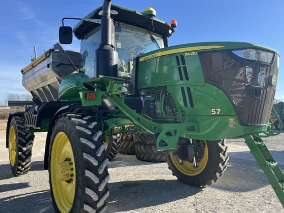 Image of John Deere R4038 equipment image 1