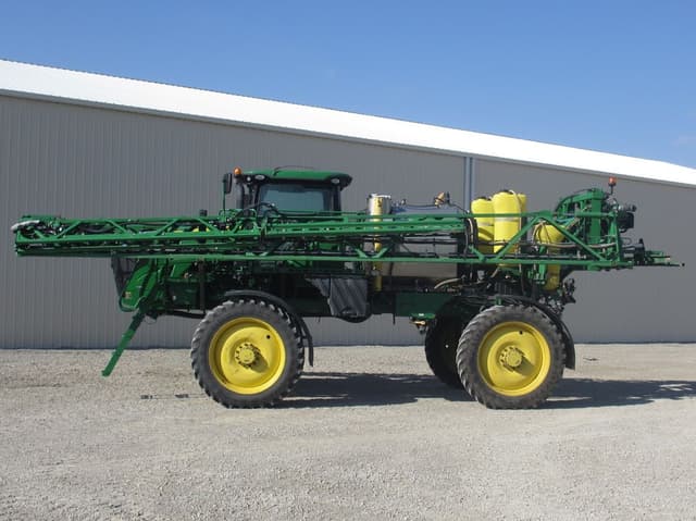 Image of John Deere R4038 equipment image 2