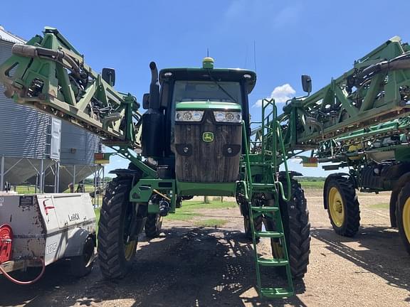 Image of John Deere R4038 equipment image 1