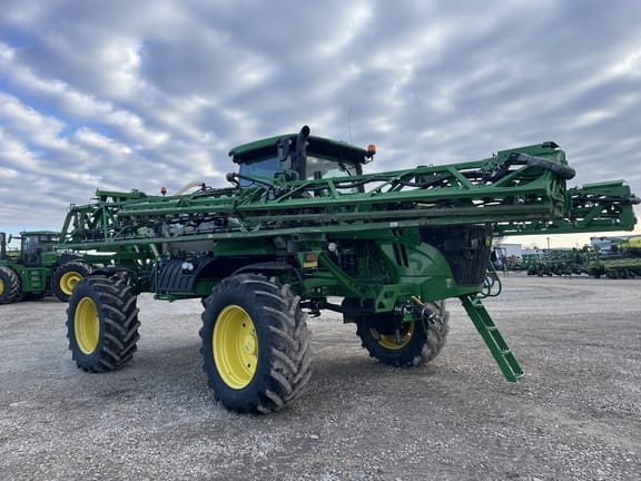 Main image John Deere R4038