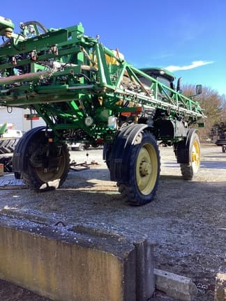 Image of John Deere R4038 equipment image 2