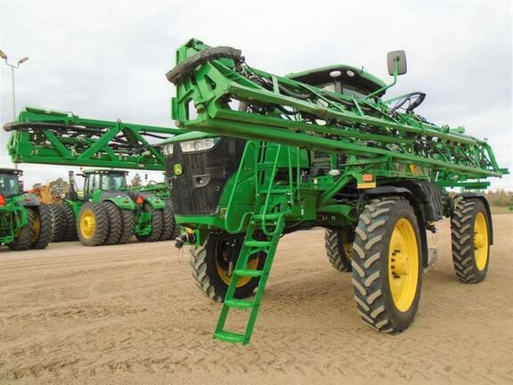 Main image John Deere R4038