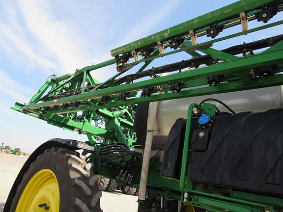 Main image John Deere R4038 17