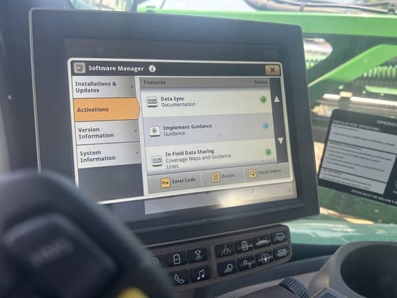 Image of John Deere R4038 equipment image 4