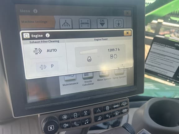 Image of John Deere R4038 equipment image 2