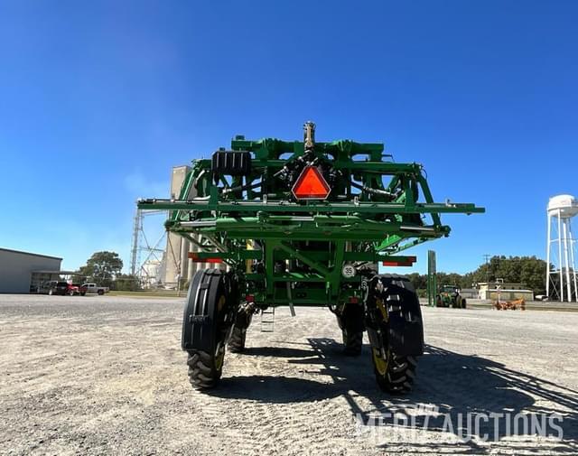 Image of John Deere R4038 equipment image 3