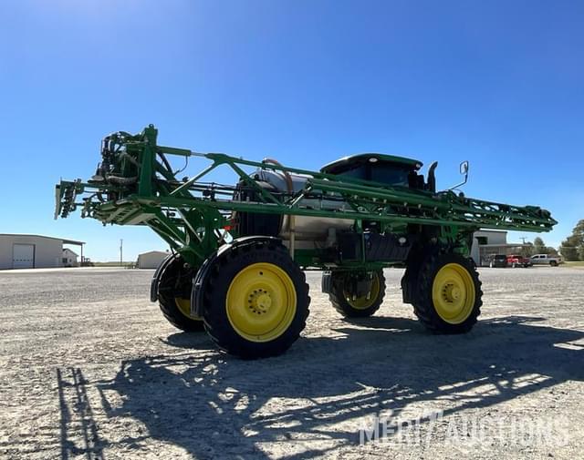 Image of John Deere R4038 equipment image 4