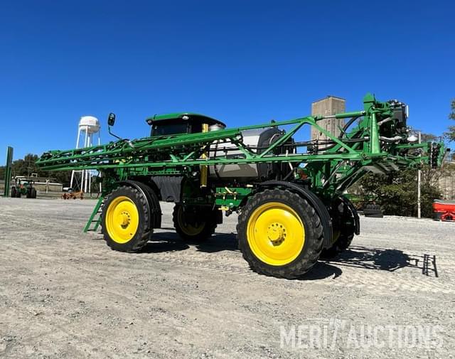 Image of John Deere R4038 equipment image 2