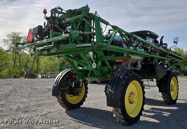 Image of John Deere R4038 equipment image 4