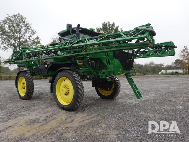 Image of John Deere R4038 equipment image 1
