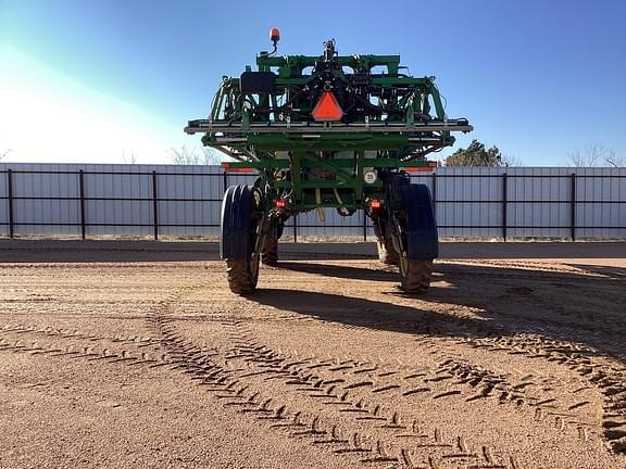 Main image John Deere R4044 6