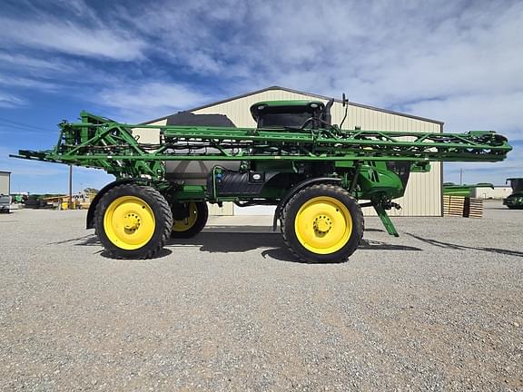 Image of John Deere R4044 Primary image