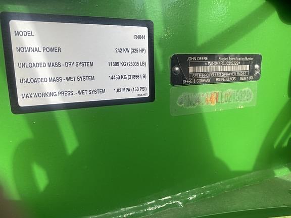 Main image John Deere R4044 3