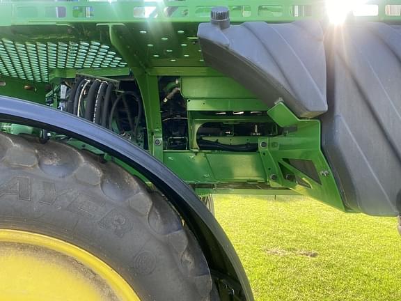 Main image John Deere R4044 30