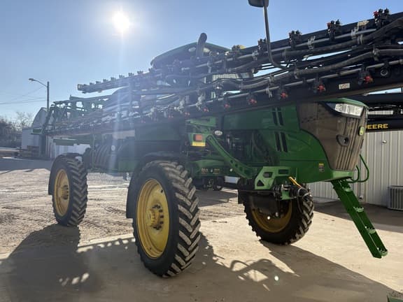 Image of John Deere R4044 equipment image 2