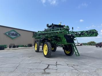 Main image John Deere R4044