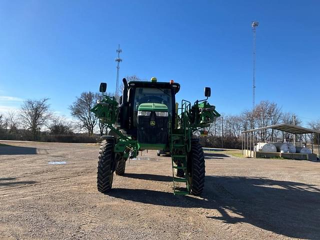 Image of John Deere R4044 equipment image 1