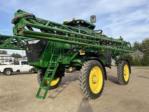 2021 John Deere R4044 Image