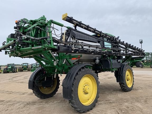 Main image John Deere R4044 3