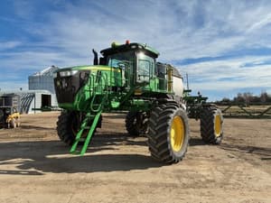 2021 John Deere R4044 Image