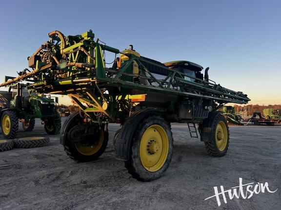 Image of John Deere R4044 equipment image 3