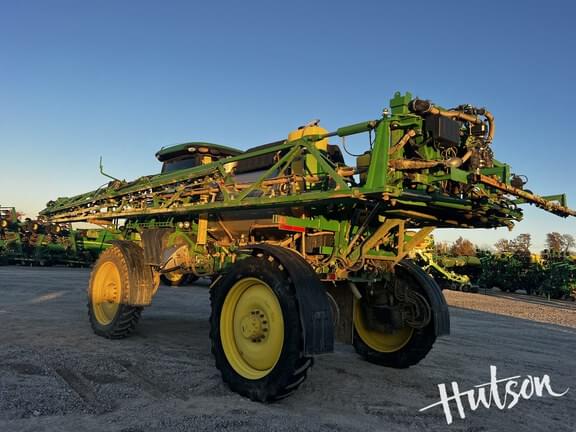 Image of John Deere R4044 equipment image 2