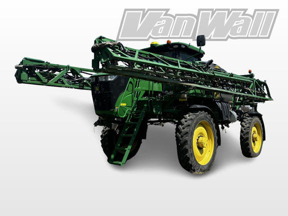 2021 John Deere R4044 Equipment Image0