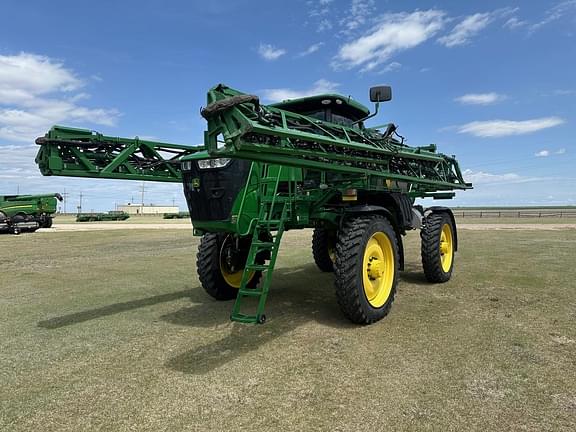 Image of John Deere R4044 Primary image