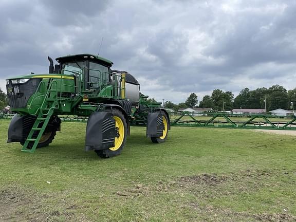 Image of John Deere R4044 Primary image