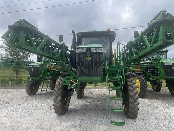 Image of John Deere R4044 equipment image 1