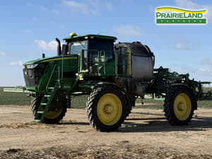 2021 John Deere R4044 Image