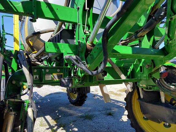 Main image John Deere R4044 19