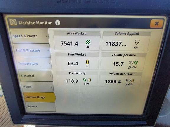 Main image John Deere R4044 33