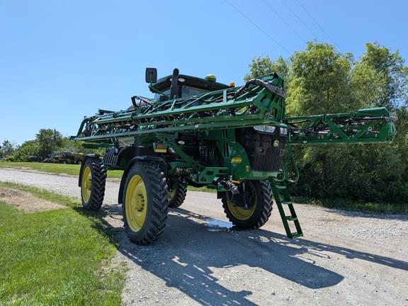 Image of John Deere R4044 Primary image