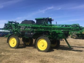Main image John Deere R4044