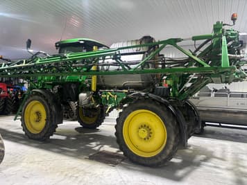 Main image John Deere R4044
