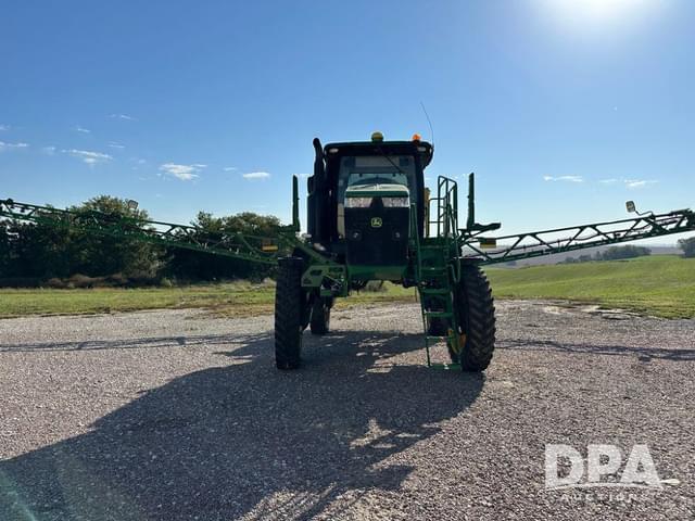 Image of John Deere R4044 equipment image 3