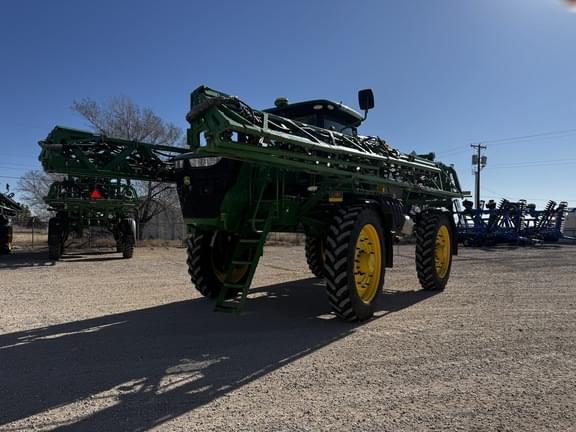 Image of John Deere R4045 equipment image 1