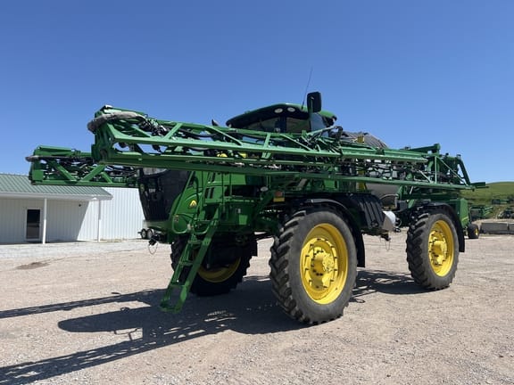 2021 John Deere R4045 Equipment Image0
