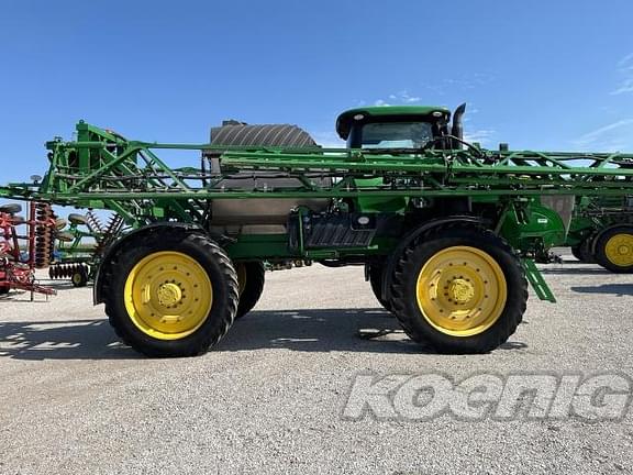 Image of John Deere R4045 equipment image 3