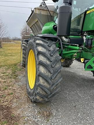 Image of John Deere R4045 equipment image 3